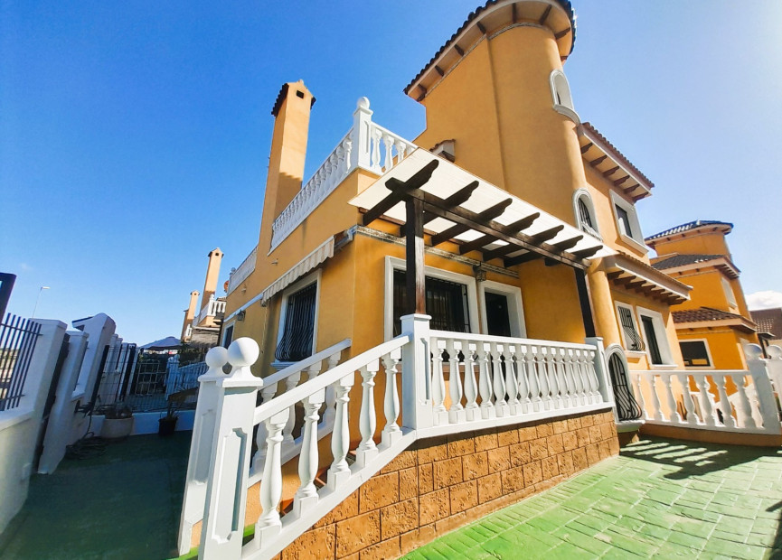 Herverkoop - 4. Halfvrijstaande villa - Ciudad Quesada - Costa Blanca Zuid