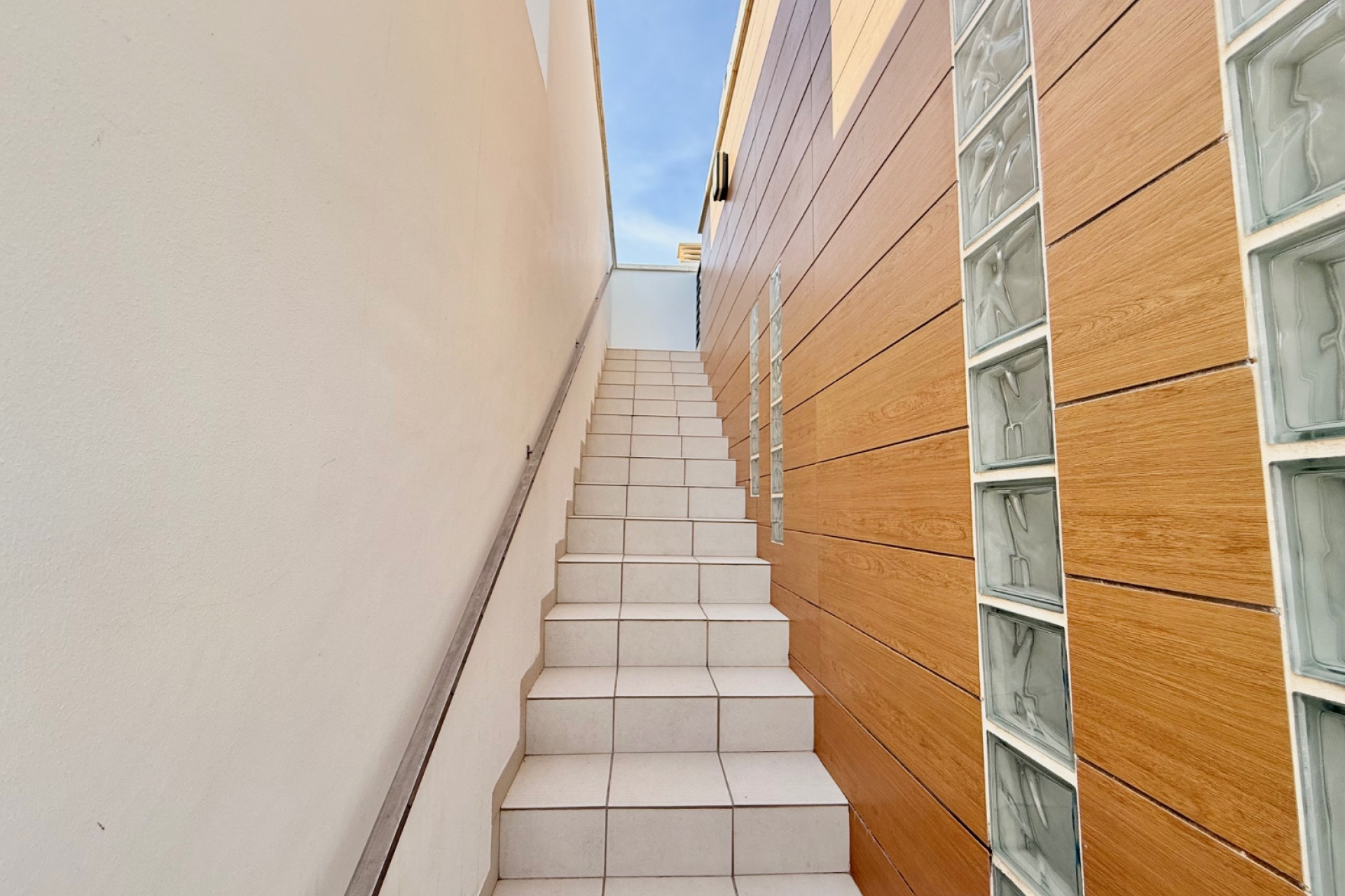 Herverkoop - 4. Halfvrijstaande villa - Ciudad Quesada - La Laguna