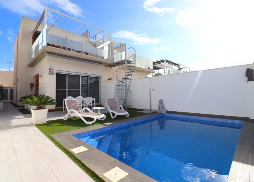 Herverkoop - 4. Halfvrijstaande villa - Daya Vieja - Costa Blanca Zuid