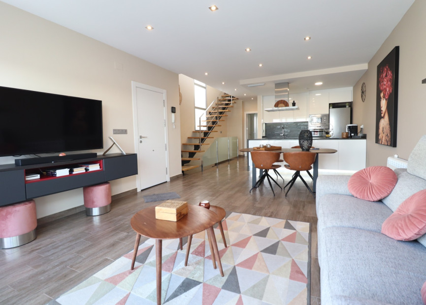 Herverkoop - 4. Halfvrijstaande villa - Daya Vieja - Costa Blanca Zuid