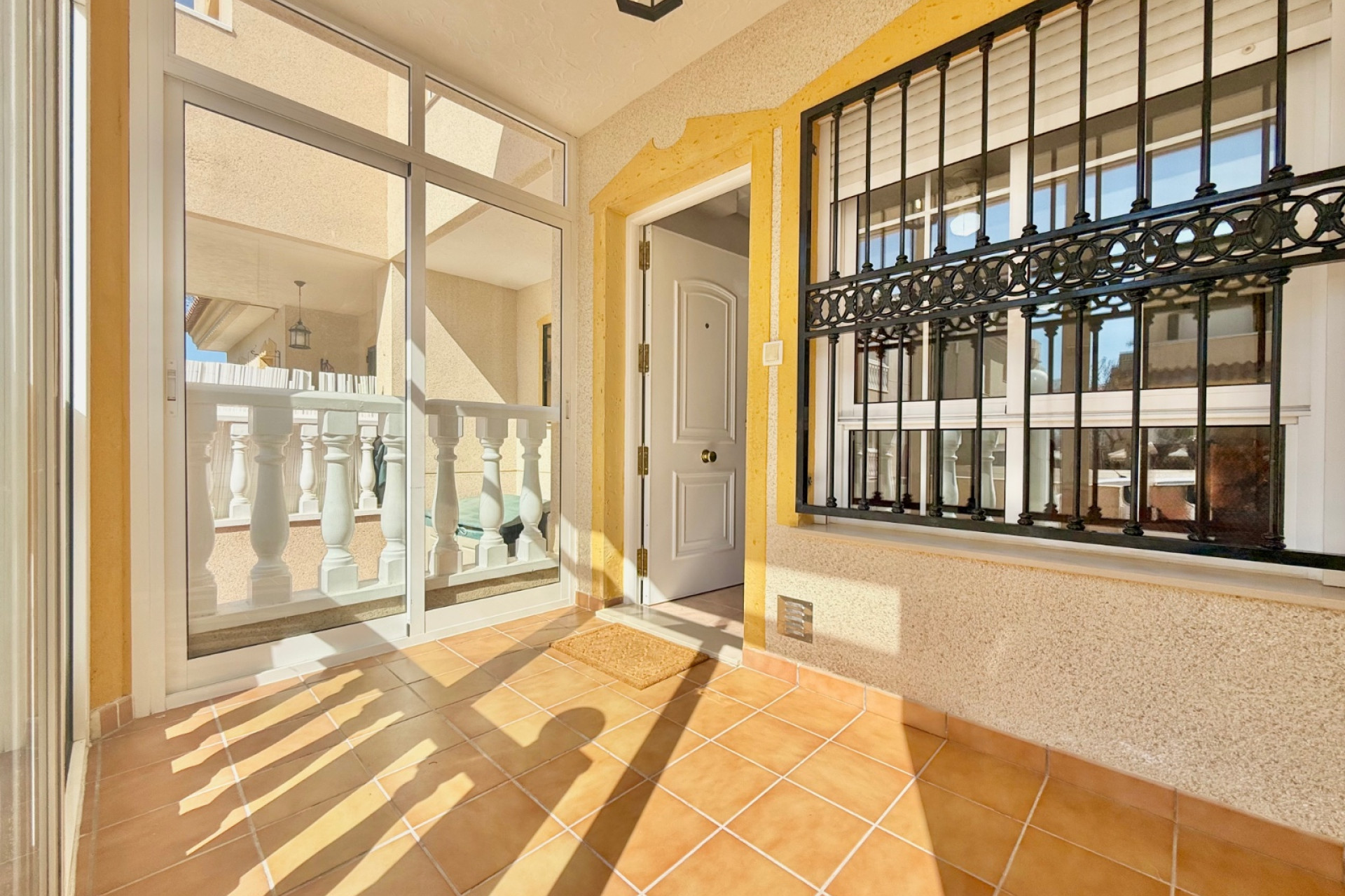 Herverkoop - 4. Halfvrijstaande villa - Guardamar del Segura - Costa Blanca Zuid
