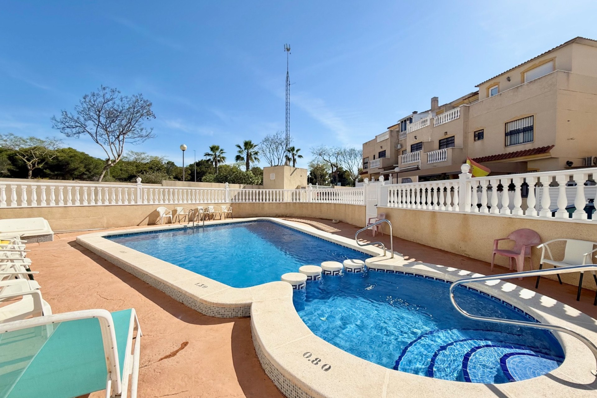 Herverkoop - 4. Halfvrijstaande villa - Guardamar del Segura - Costa Blanca Zuid