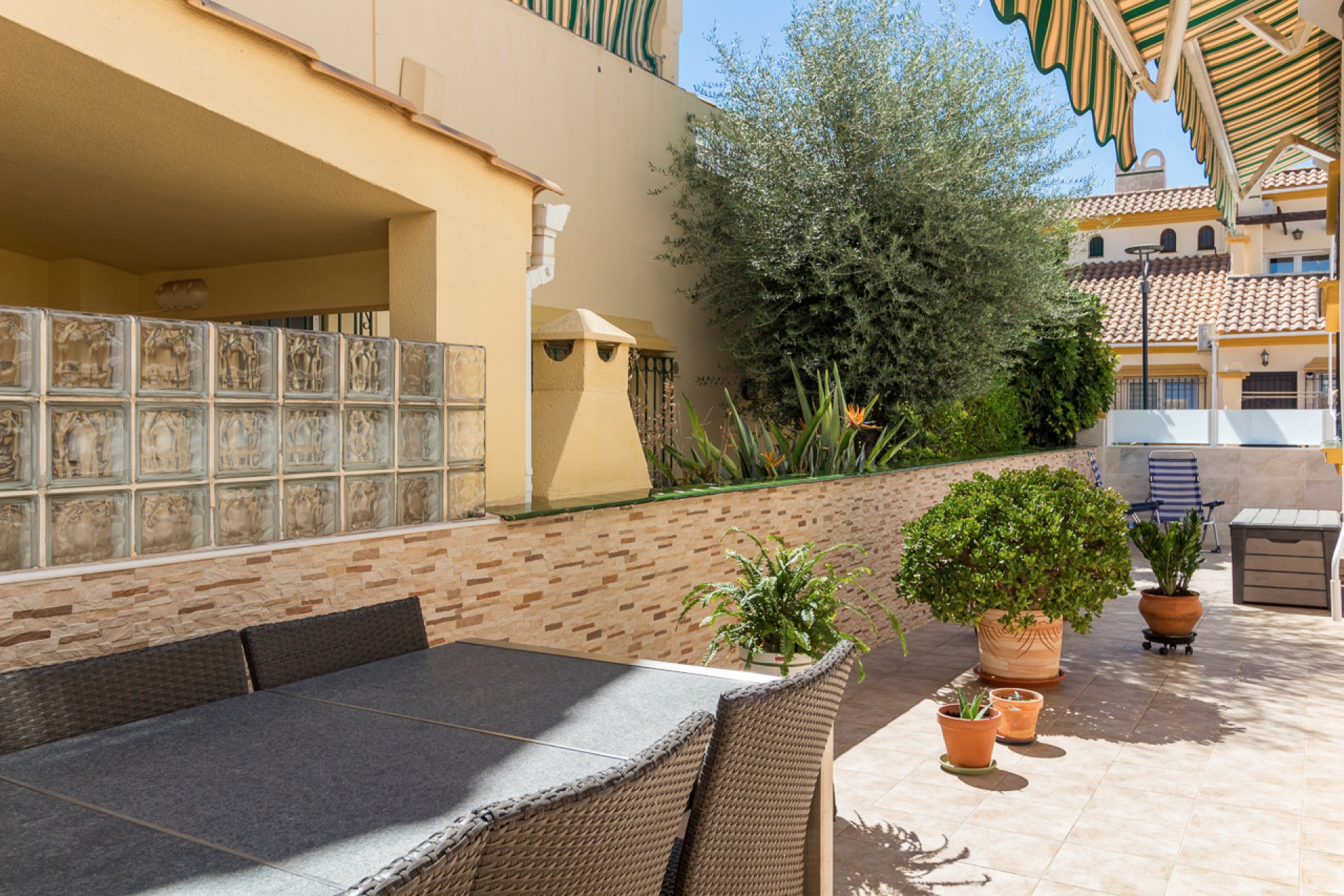 Herverkoop - 4. Halfvrijstaande villa - La Zenia - Costa Blanca Zuid