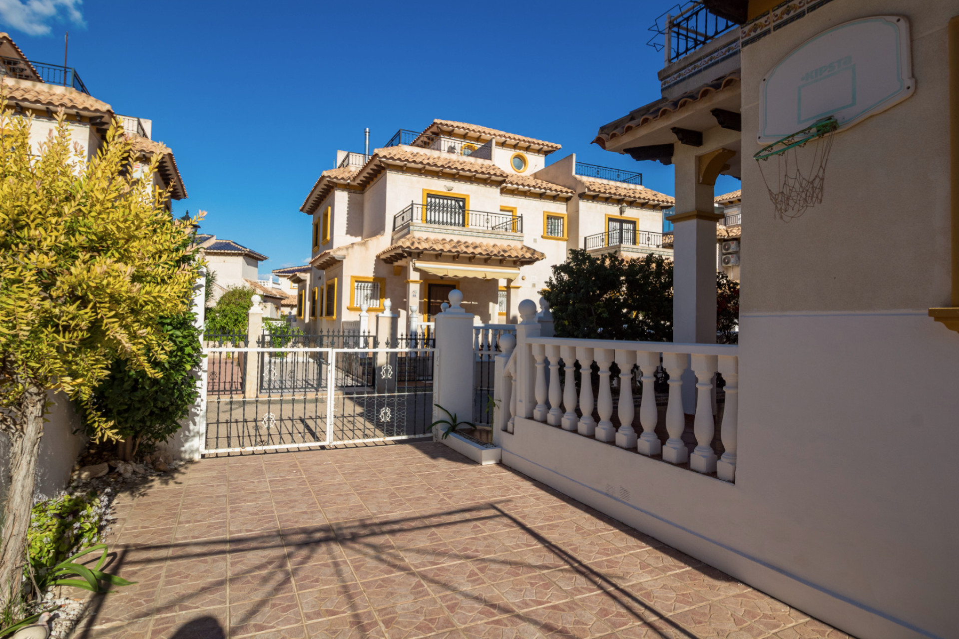 Herverkoop - 4. Halfvrijstaande villa - La Zenia - Costa Blanca Zuid