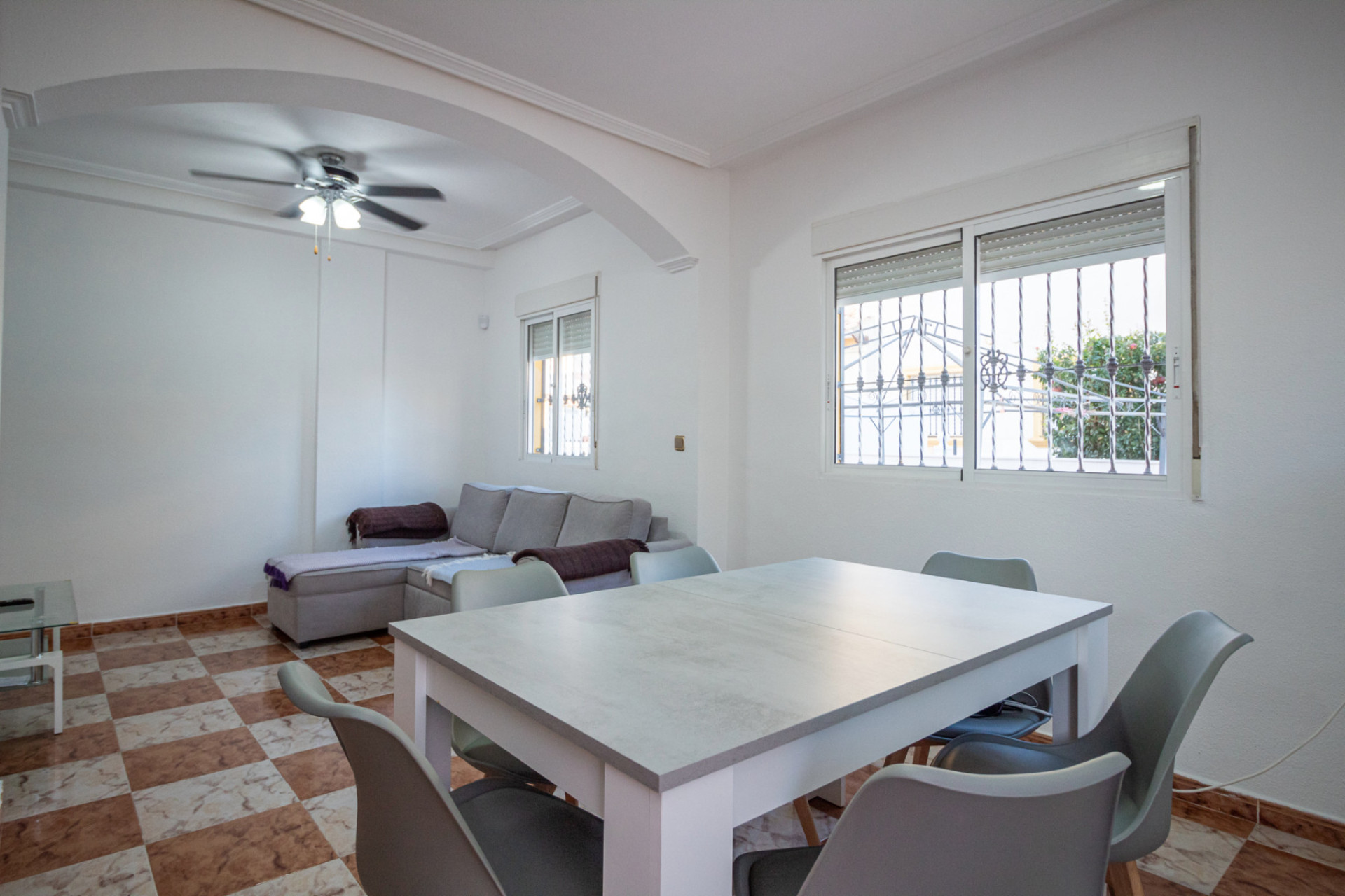 Herverkoop - 4. Halfvrijstaande villa - La Zenia - Costa Blanca Zuid