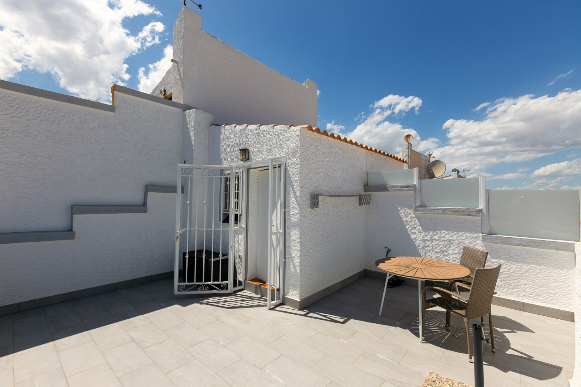 Herverkoop - 4. Halfvrijstaande villa - Los Altos - Costa Blanca Zuid