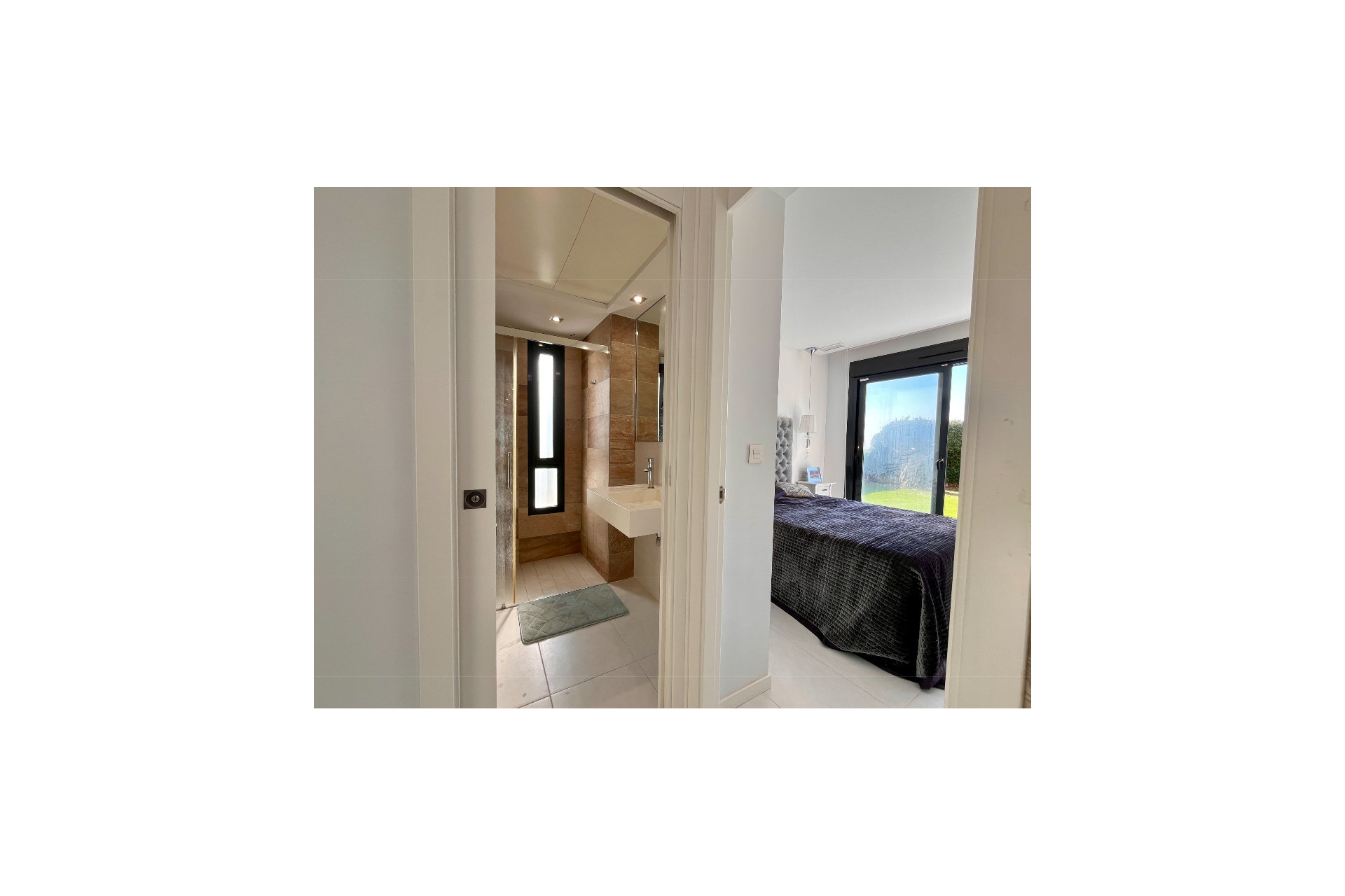 Herverkoop - 4. Halfvrijstaande villa - Los Dolses - Costa Blanca Zuid