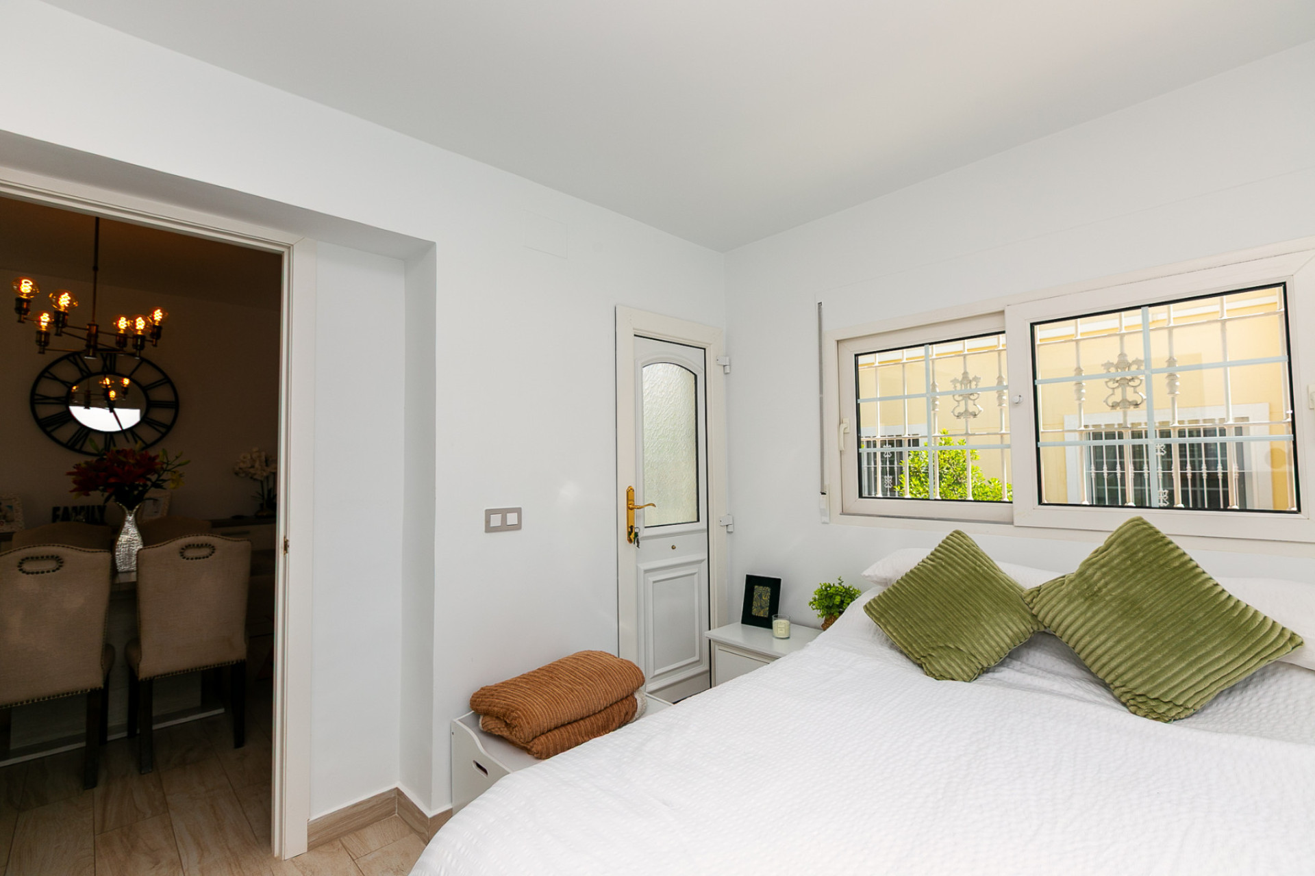 Herverkoop - 4. Halfvrijstaande villa - Los Dolses - Costa Blanca Zuid