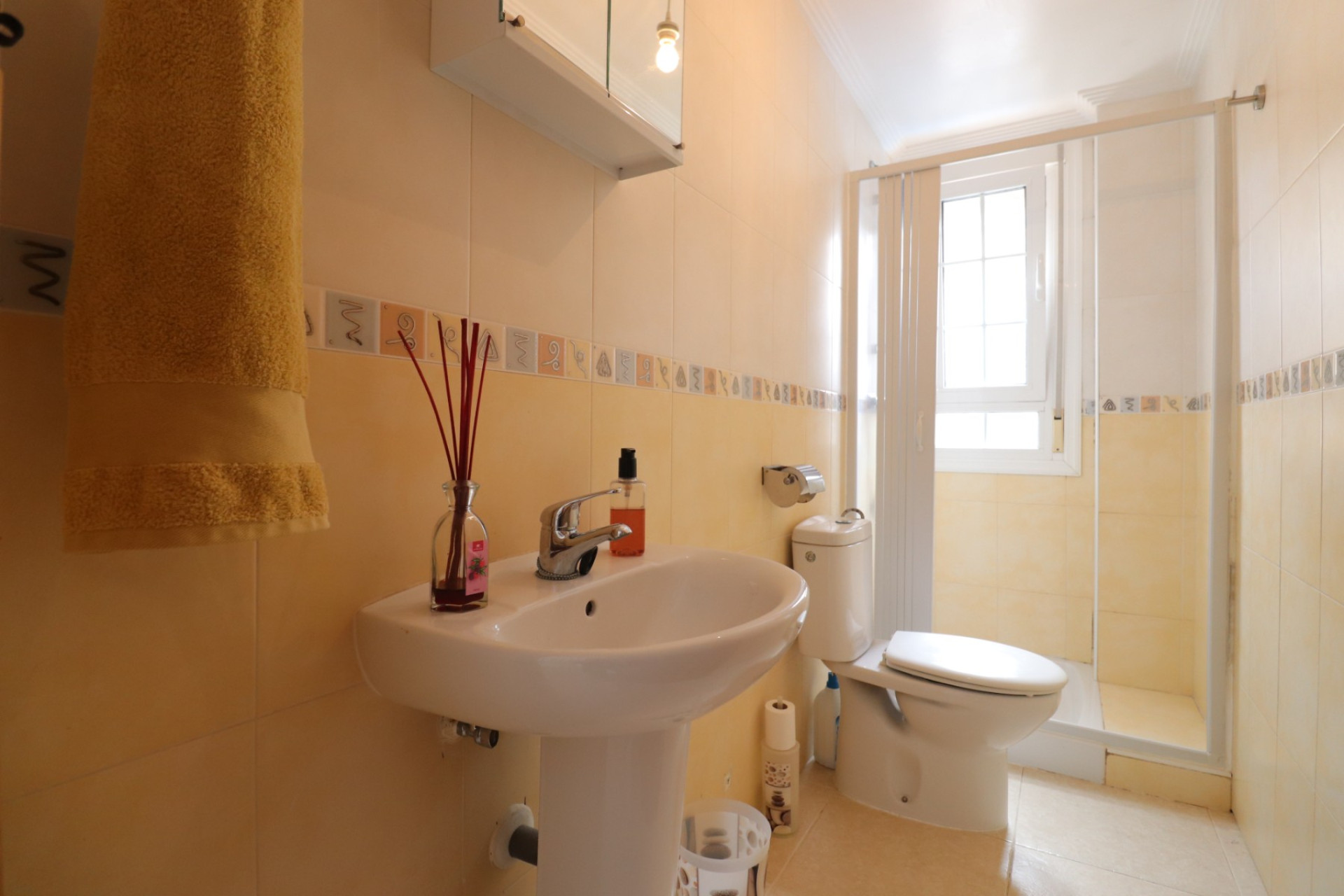 Herverkoop - 4. Halfvrijstaande villa - Los Montesinos - Costa Blanca Zuid