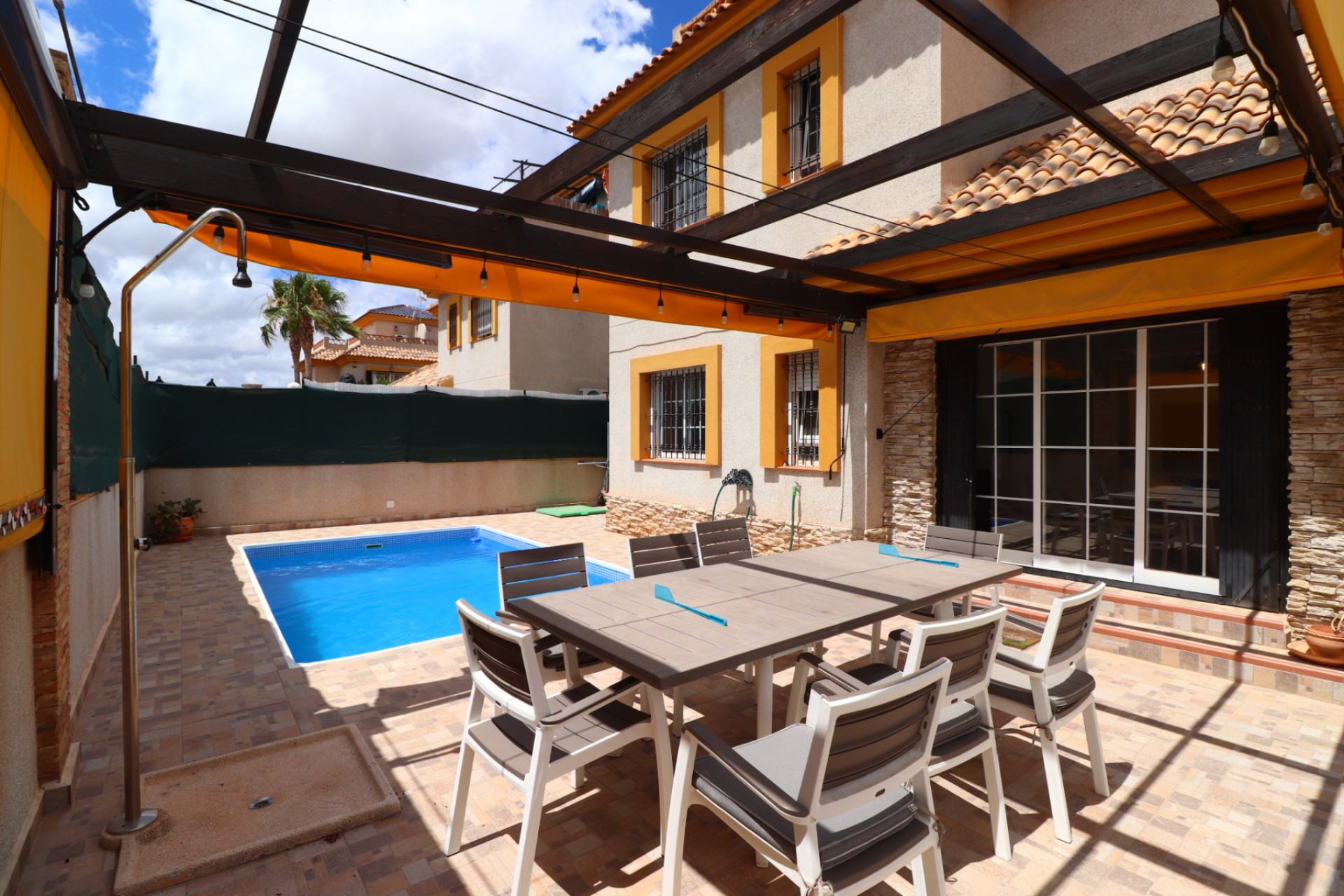 Herverkoop - 4. Halfvrijstaande villa - Los Montesinos - Costa Blanca Zuid