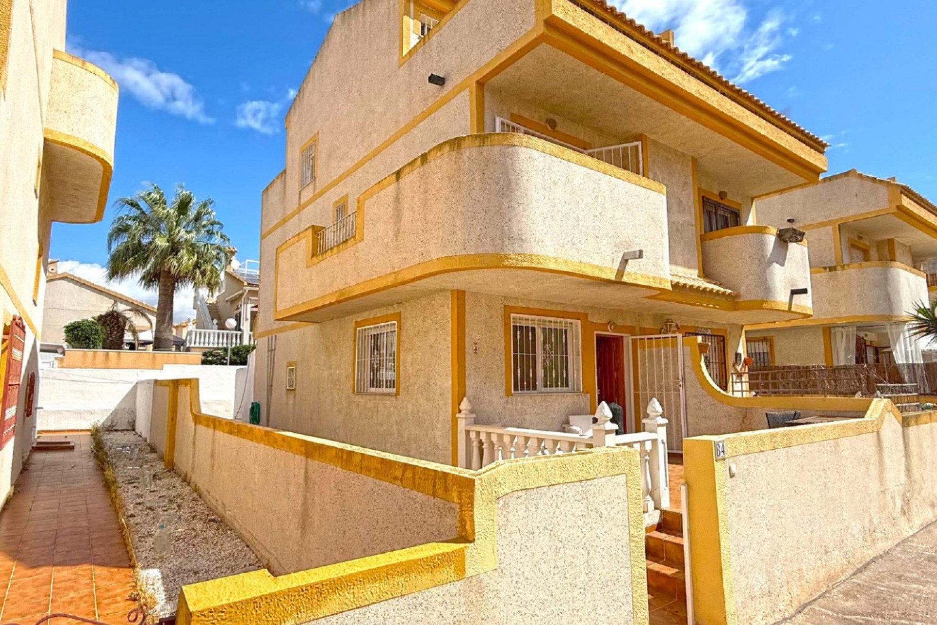 Herverkoop - 4. Halfvrijstaande villa - Orihuela Costa - Costa Blanca Zuid