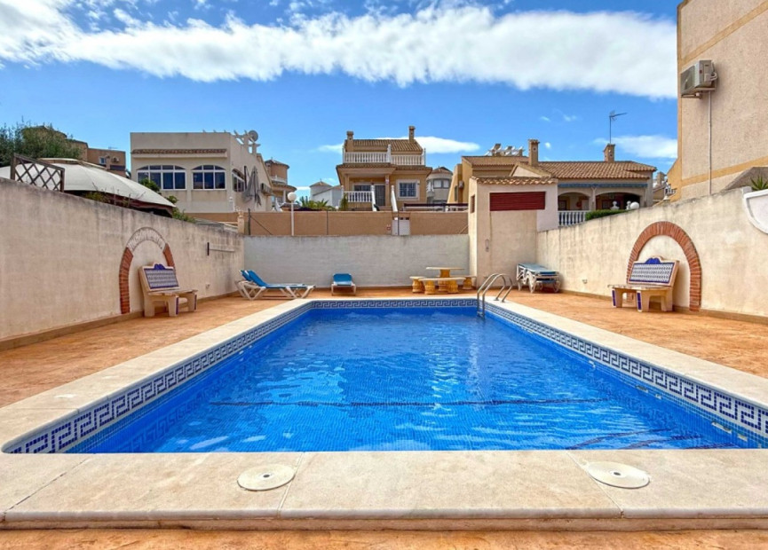 Herverkoop - 4. Halfvrijstaande villa - Orihuela Costa - Costa Blanca Zuid