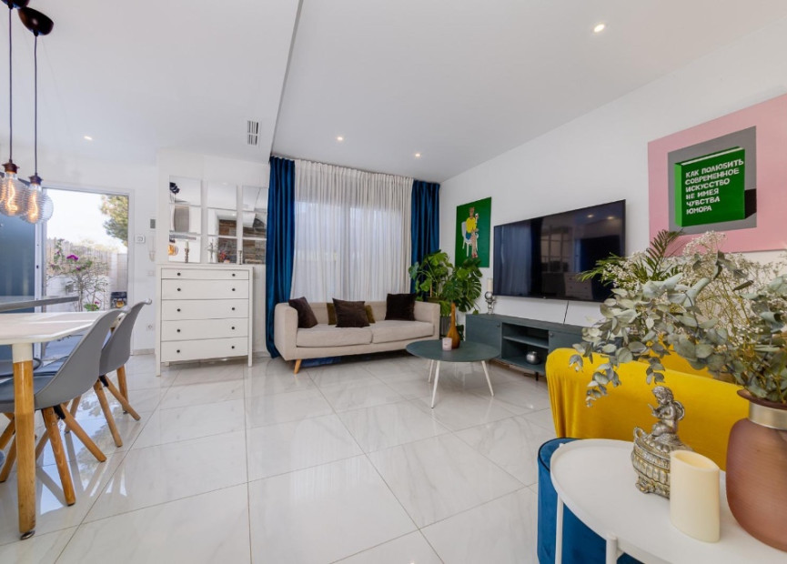 Herverkoop - 4. Halfvrijstaande villa - Orihuela Costa - Costa Blanca Zuid