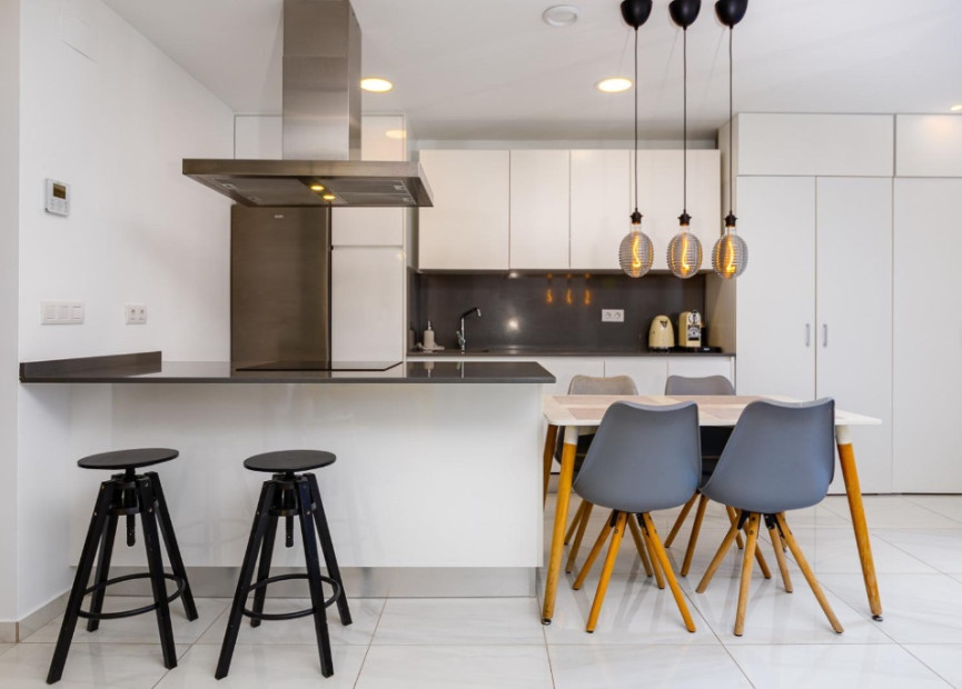 Herverkoop - 4. Halfvrijstaande villa - Orihuela Costa - Costa Blanca Zuid