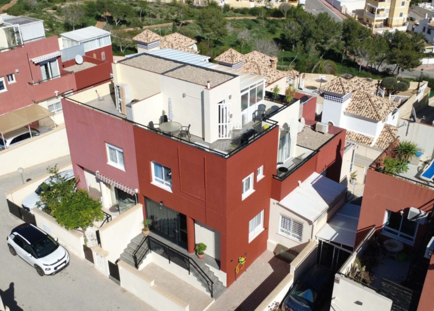 Herverkoop - 4. Halfvrijstaande villa - Orihuela Costa - Costa Blanca Zuid