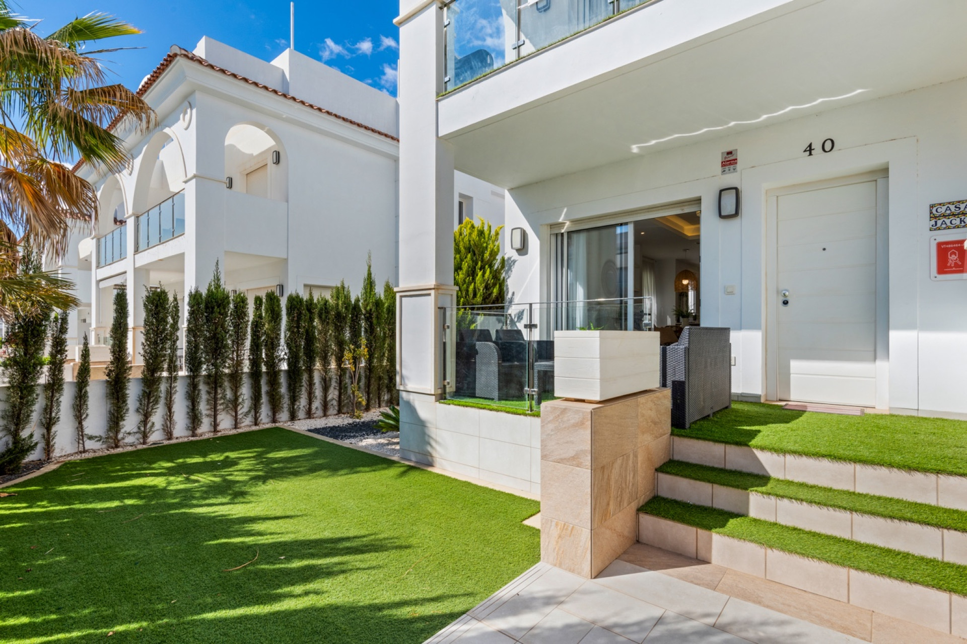 Herverkoop - 4. Halfvrijstaande villa - Rojales - Costa Blanca Zuid