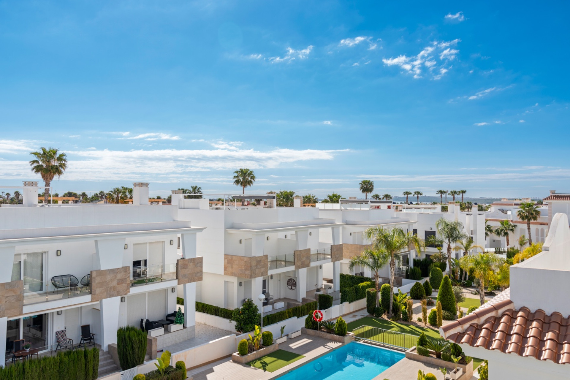 Herverkoop - 4. Halfvrijstaande villa - Rojales - Costa Blanca Zuid