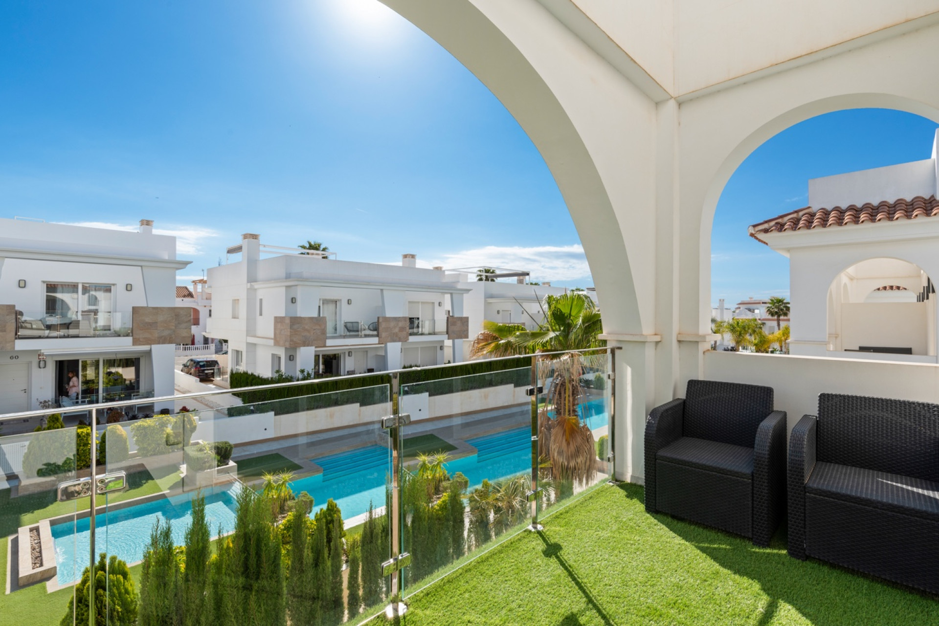 Herverkoop - 4. Halfvrijstaande villa - Rojales - Costa Blanca Zuid