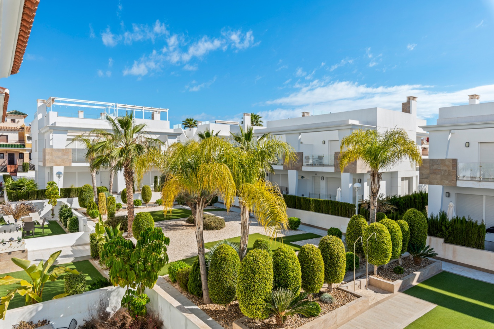 Herverkoop - 4. Halfvrijstaande villa - Rojales - Costa Blanca Zuid