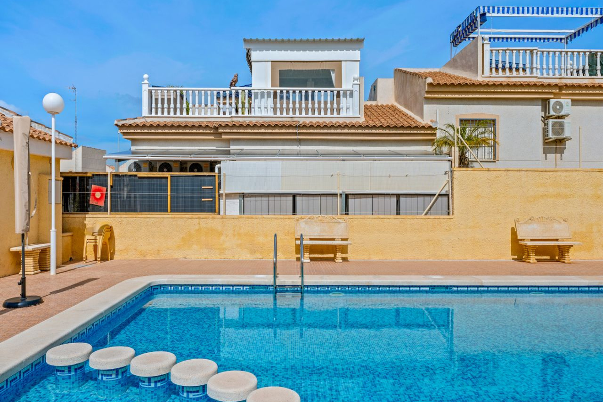 Herverkoop - 4. Halfvrijstaande villa - Rojales - Costa Blanca Zuid