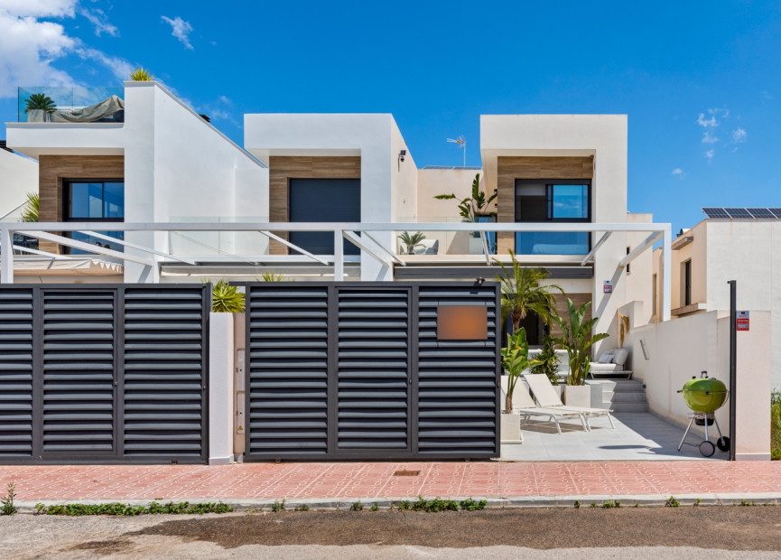 Herverkoop - 4. Halfvrijstaande villa - Rojales - Costa Blanca Zuid