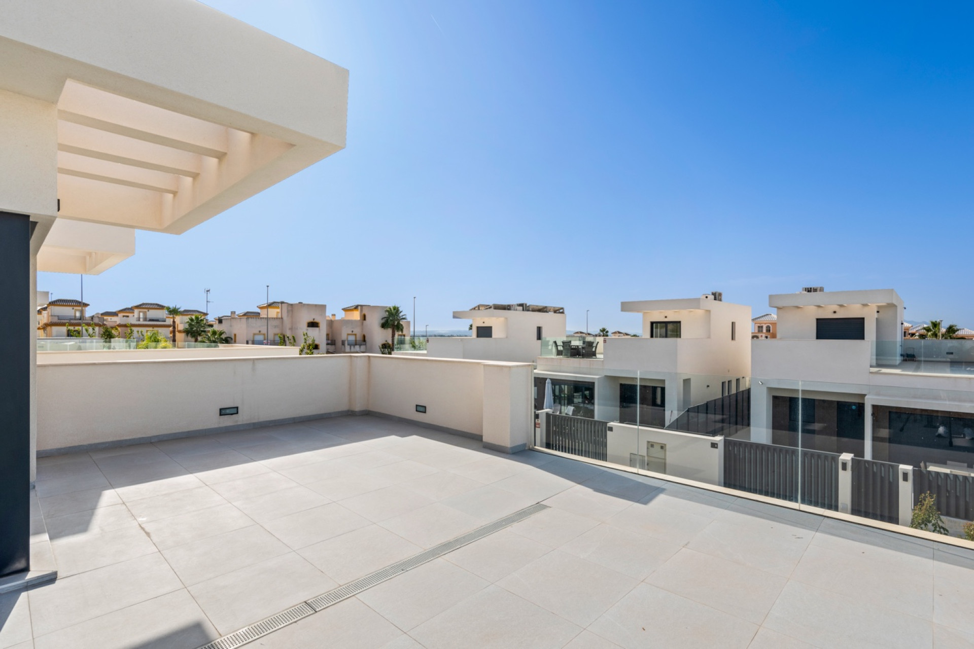 Herverkoop - 4. Halfvrijstaande villa - San Fulgencio - Costa Blanca Zuid