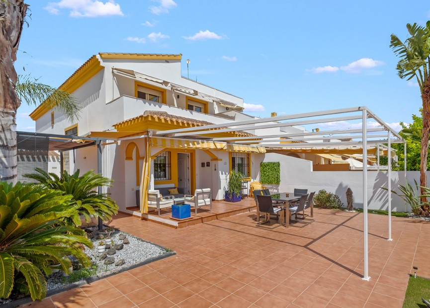 Herverkoop - 4. Halfvrijstaande villa - Torre de la Horadada - Costa Blanca Zuid