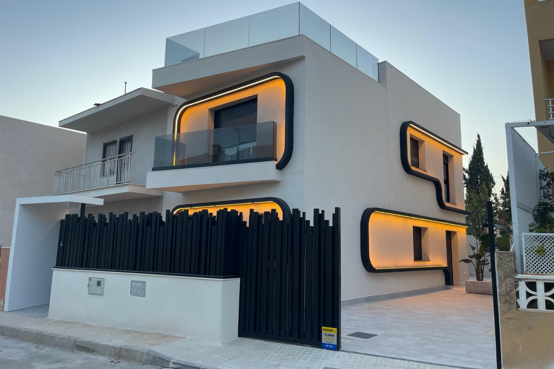 Herverkoop - 4. Halfvrijstaande villa - Torre de la Horadada - Costa Blanca Zuid