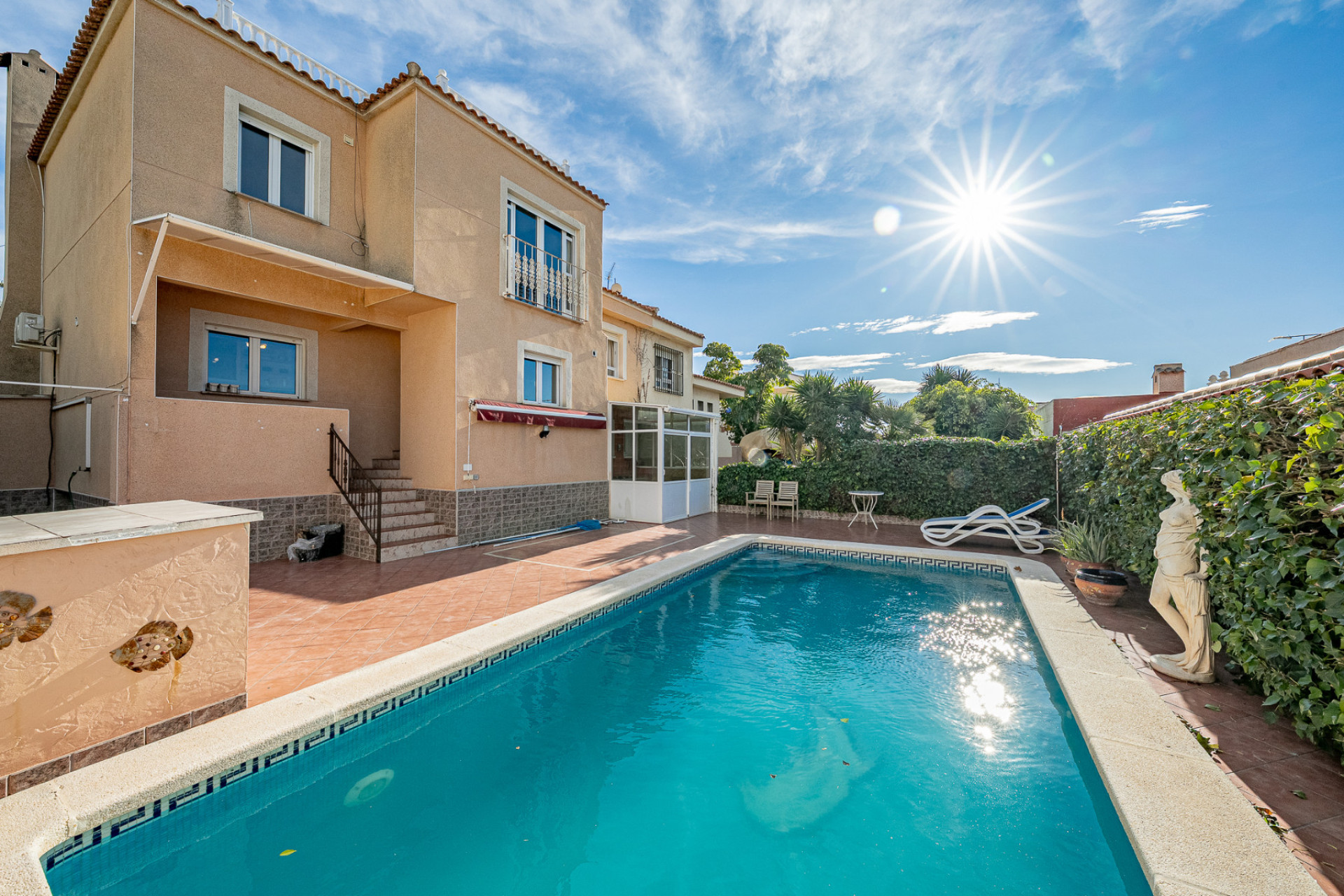 Herverkoop - 4. Halfvrijstaande villa - Torrevieja - Costa Blanca Zuid