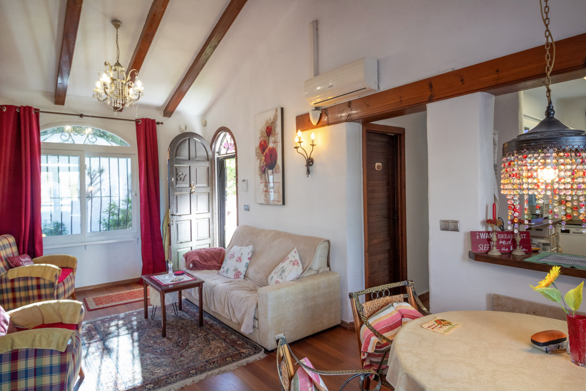 Herverkoop - 4. Halfvrijstaande villa - Villamartin - Costa Blanca Zuid