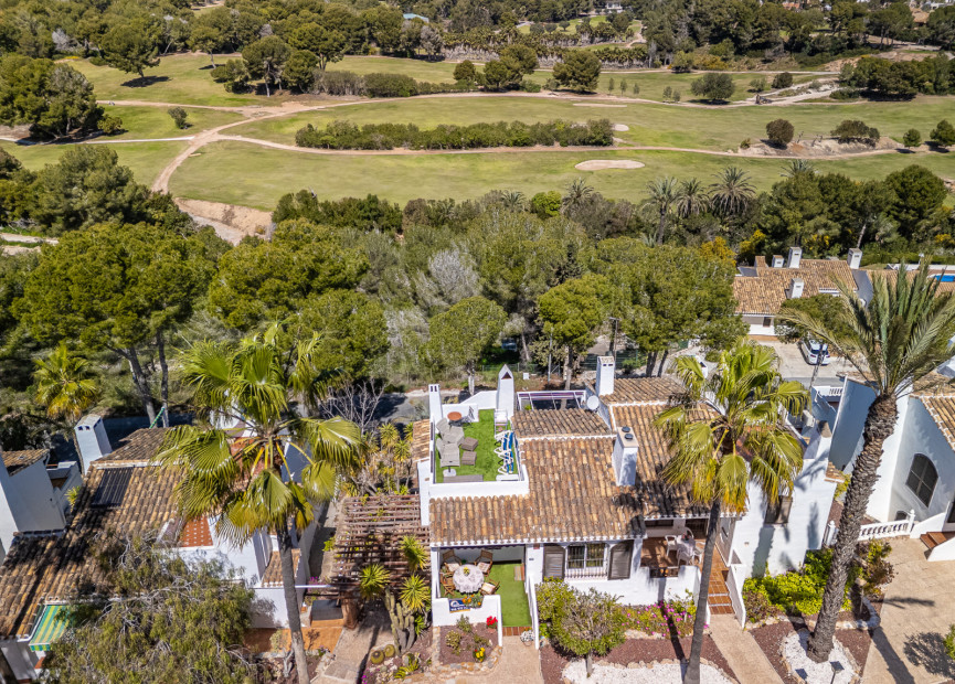 Herverkoop - 4. Halfvrijstaande villa - Villamartin - Costa Blanca Zuid