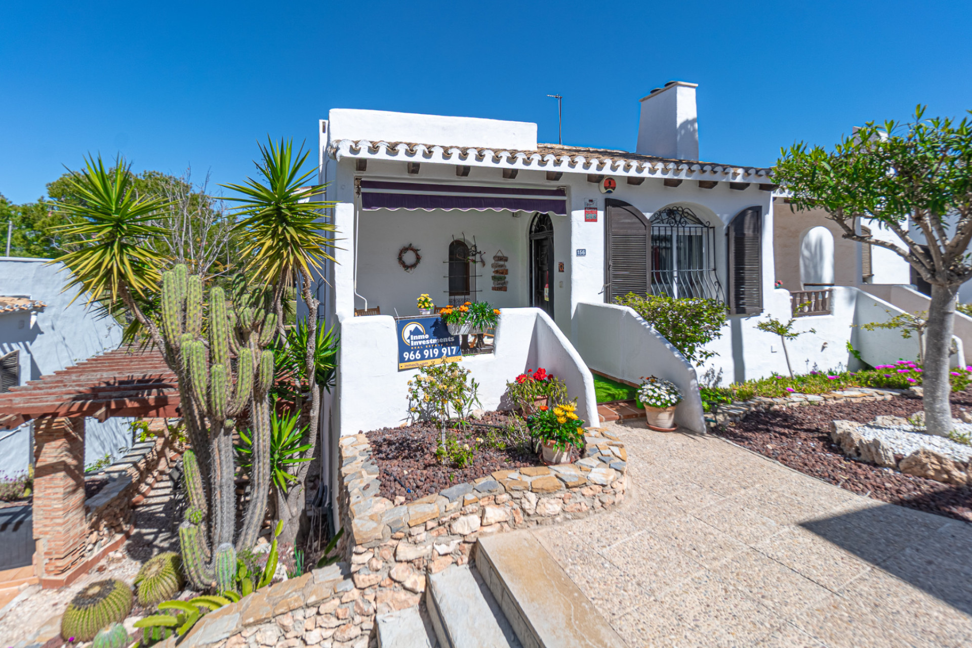 Herverkoop - 4. Halfvrijstaande villa - Villamartin - Costa Blanca Zuid