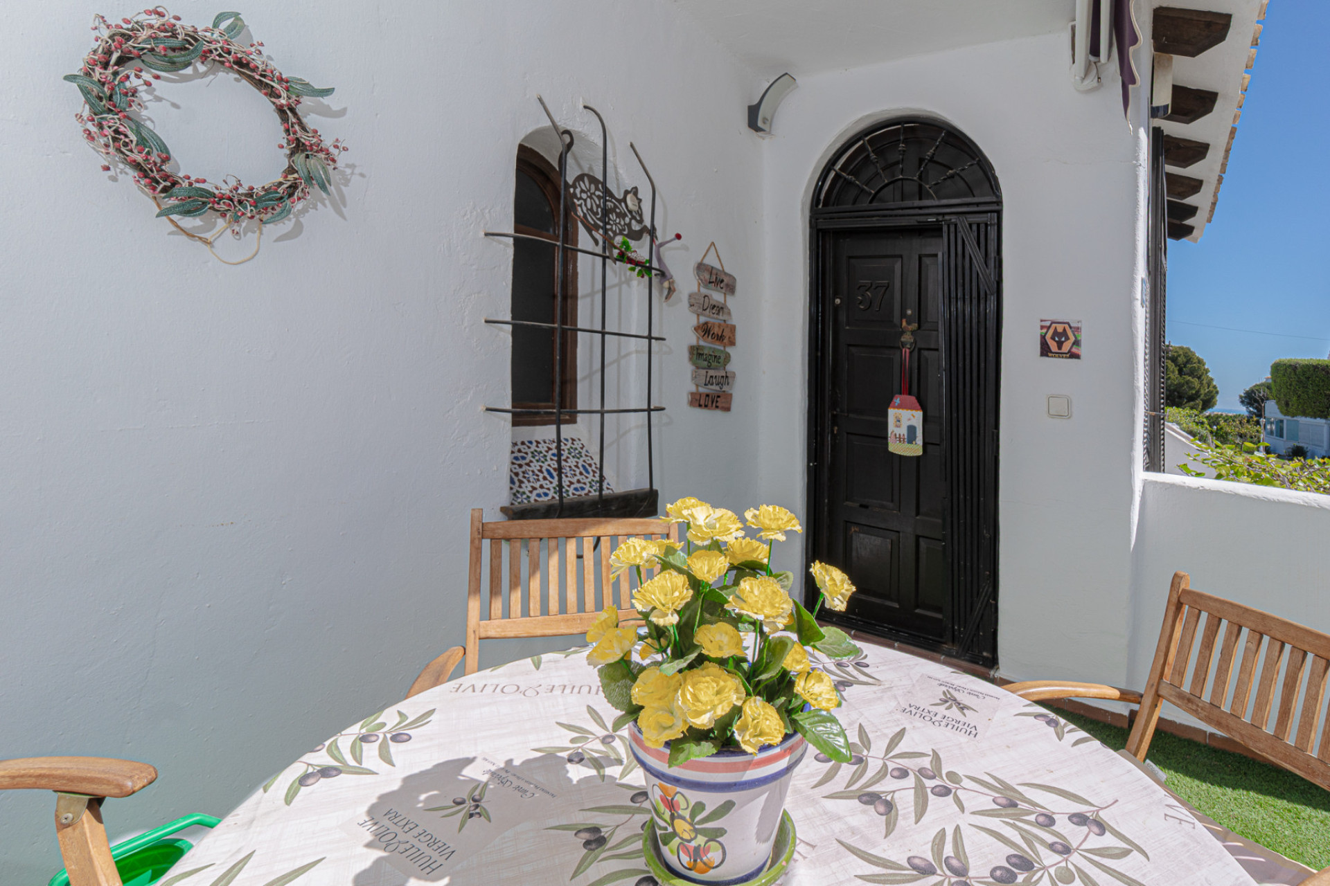 Herverkoop - 4. Halfvrijstaande villa - Villamartin - Costa Blanca Zuid