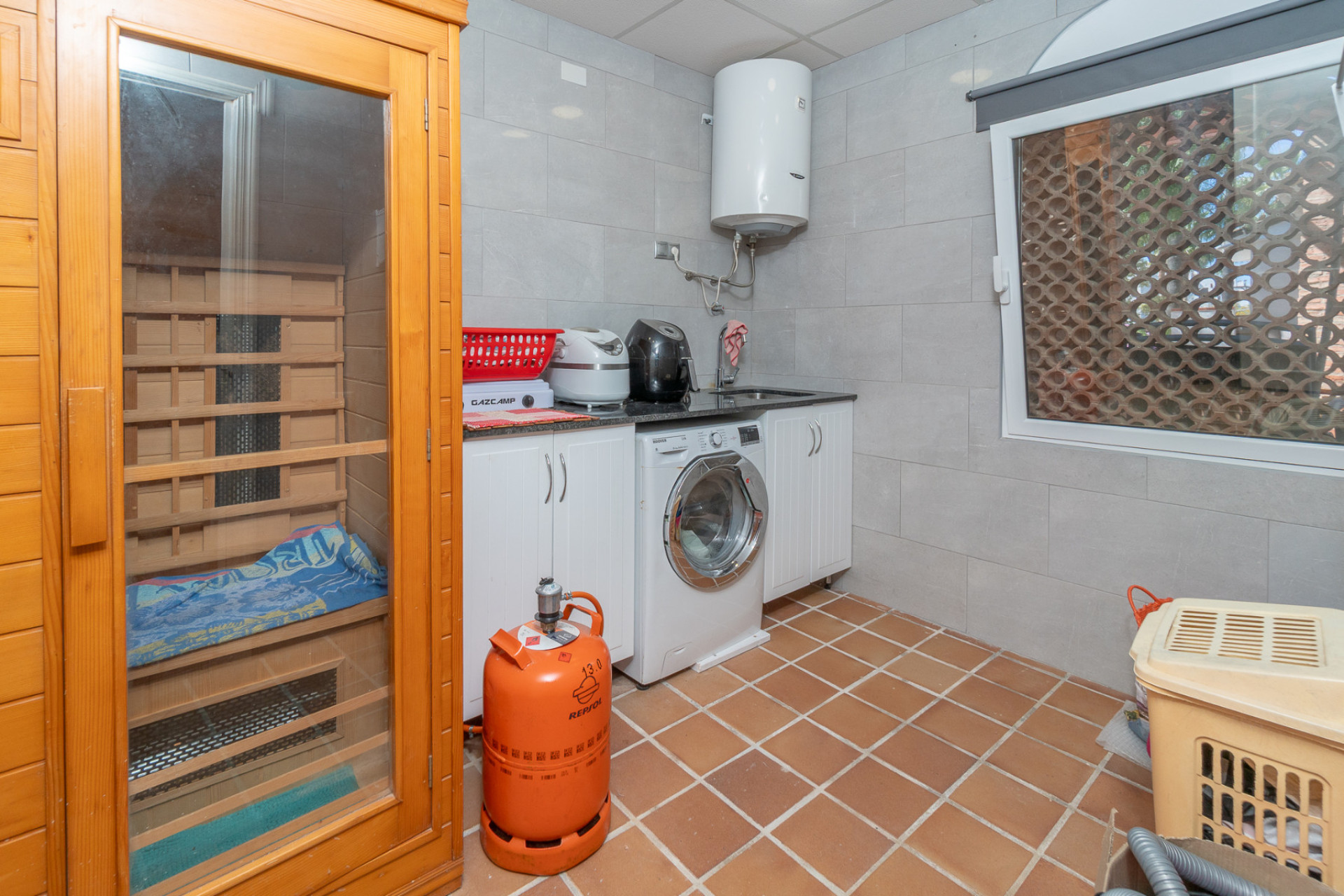 Herverkoop - 4. Halfvrijstaande villa - Villamartin - Costa Blanca Zuid