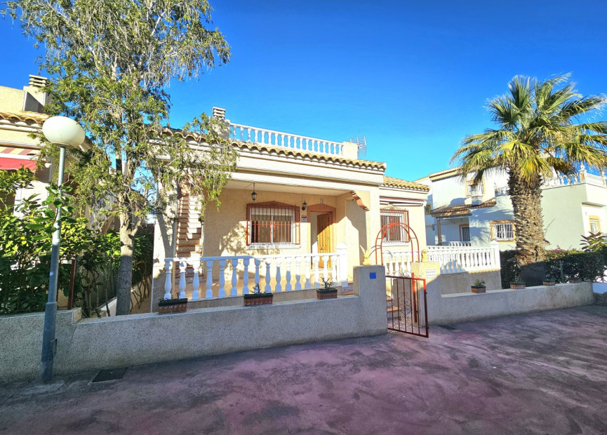 Herverkoop - 4. House - Detached Villa - Algorfa - Rojales