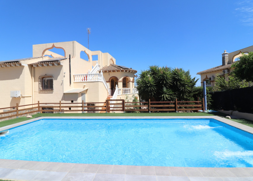 Herverkoop - 4. House - Detached Villa - Algorfa - Rojales