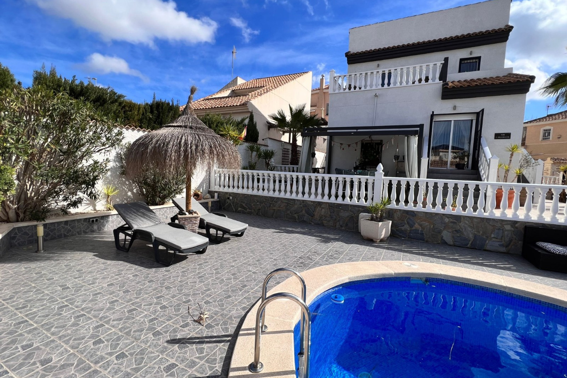 Herverkoop - 4. House - Detached Villa - Benijofar - Rojales