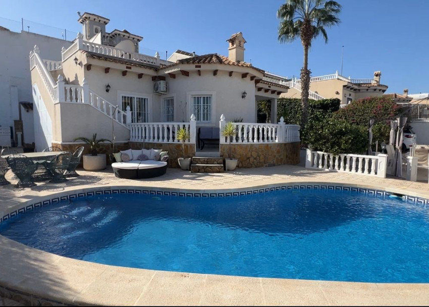 Herverkoop - 4. House - Detached Villa - Bigastro - Orihuela