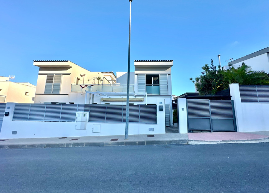 Herverkoop - 4. House - Detached Villa - Cox - Orihuela