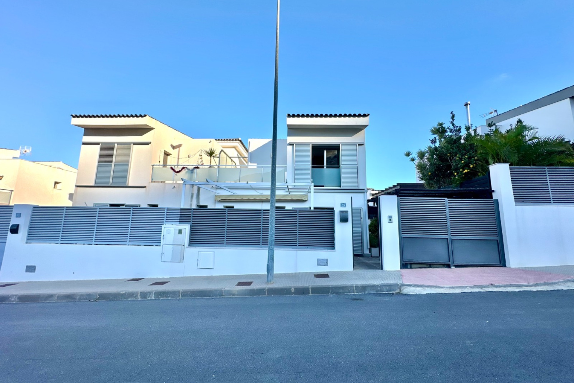 Herverkoop - 4. House - Detached Villa - Cox - Orihuela