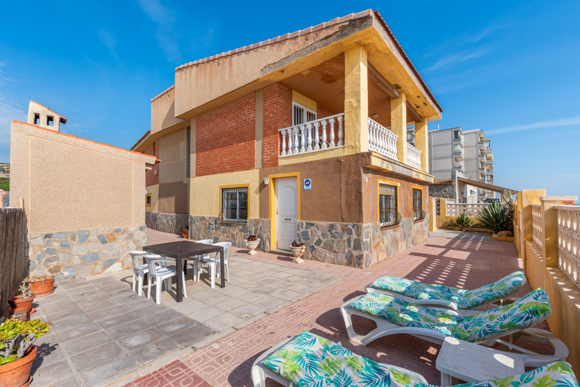 Herverkoop - 4. House - Detached Villa - Guardamar del Segura - Guardamar