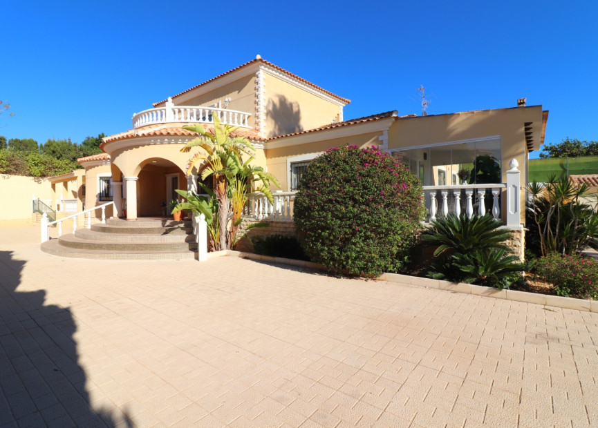 Herverkoop - 4. House - Detached Villa - La Marina - Rojales