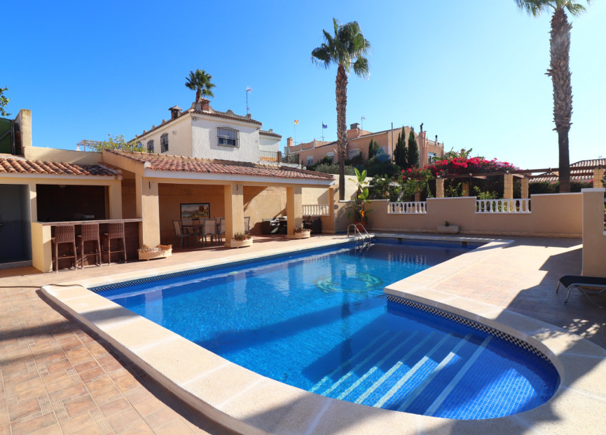 Herverkoop - 4. House - Detached Villa - La Marina - Rojales