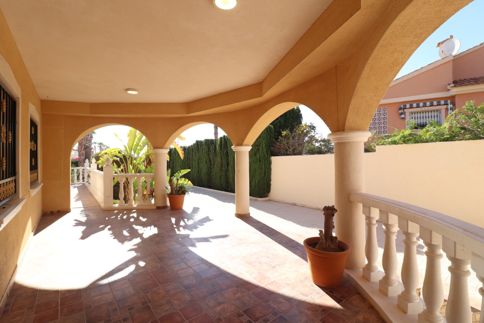 Herverkoop - 4. House - Detached Villa - La Marina - Rojales