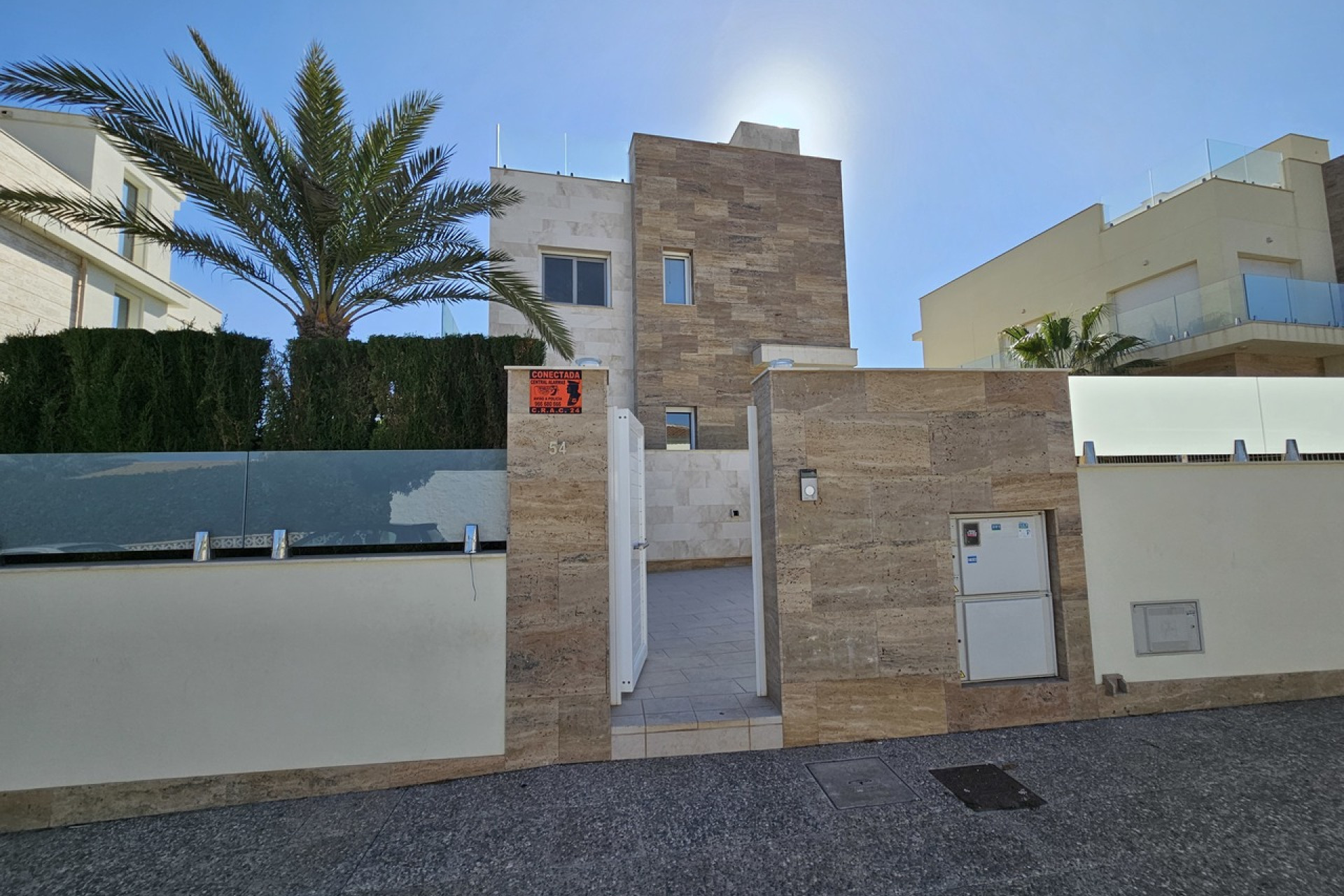 Herverkoop - 4. House - Detached Villa - La Zenia - Orihuela Costa