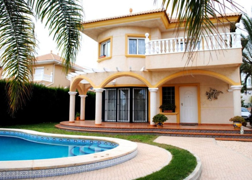 Herverkoop - 4. House - Detached Villa - La Zenia - Orihuela Costa