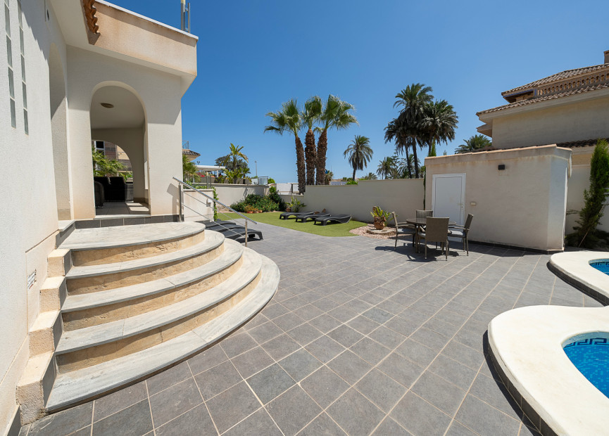 Herverkoop - 4. House - Detached Villa - La Zenia - Orihuela Costa