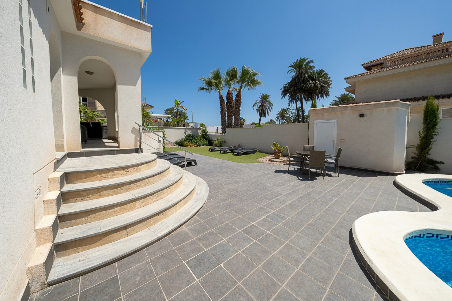 Herverkoop - 4. House - Detached Villa - La Zenia - Orihuela Costa