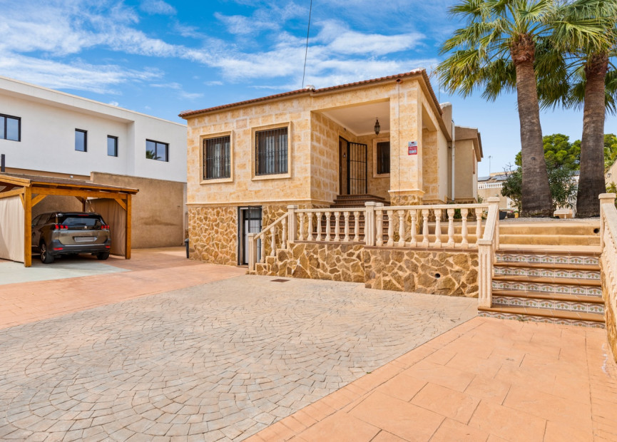 Herverkoop - 4. House - Detached Villa - Los Balcones - Orihuela Costa