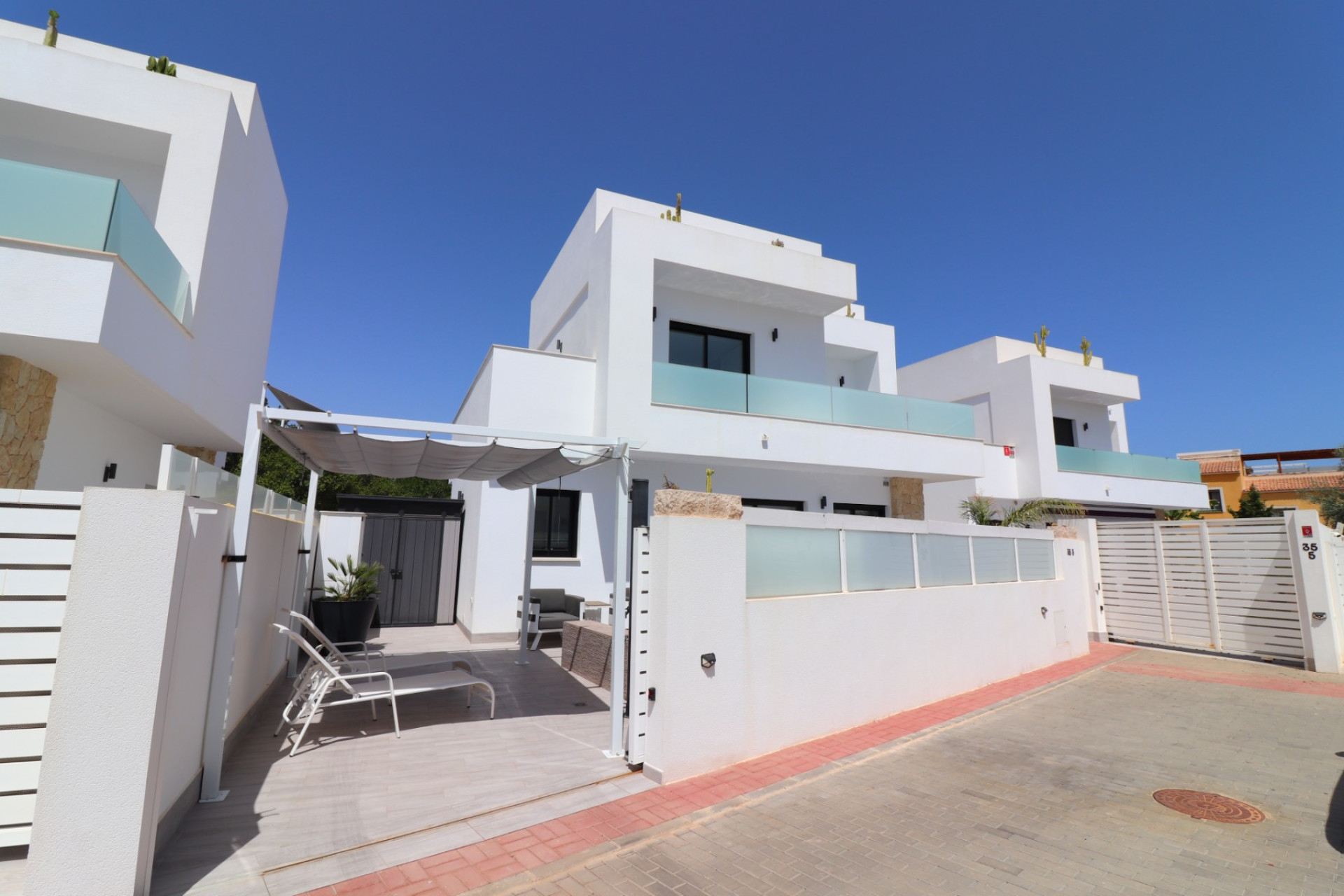 Herverkoop - 4. House - Detached Villa - Los Montesinos - Rojales